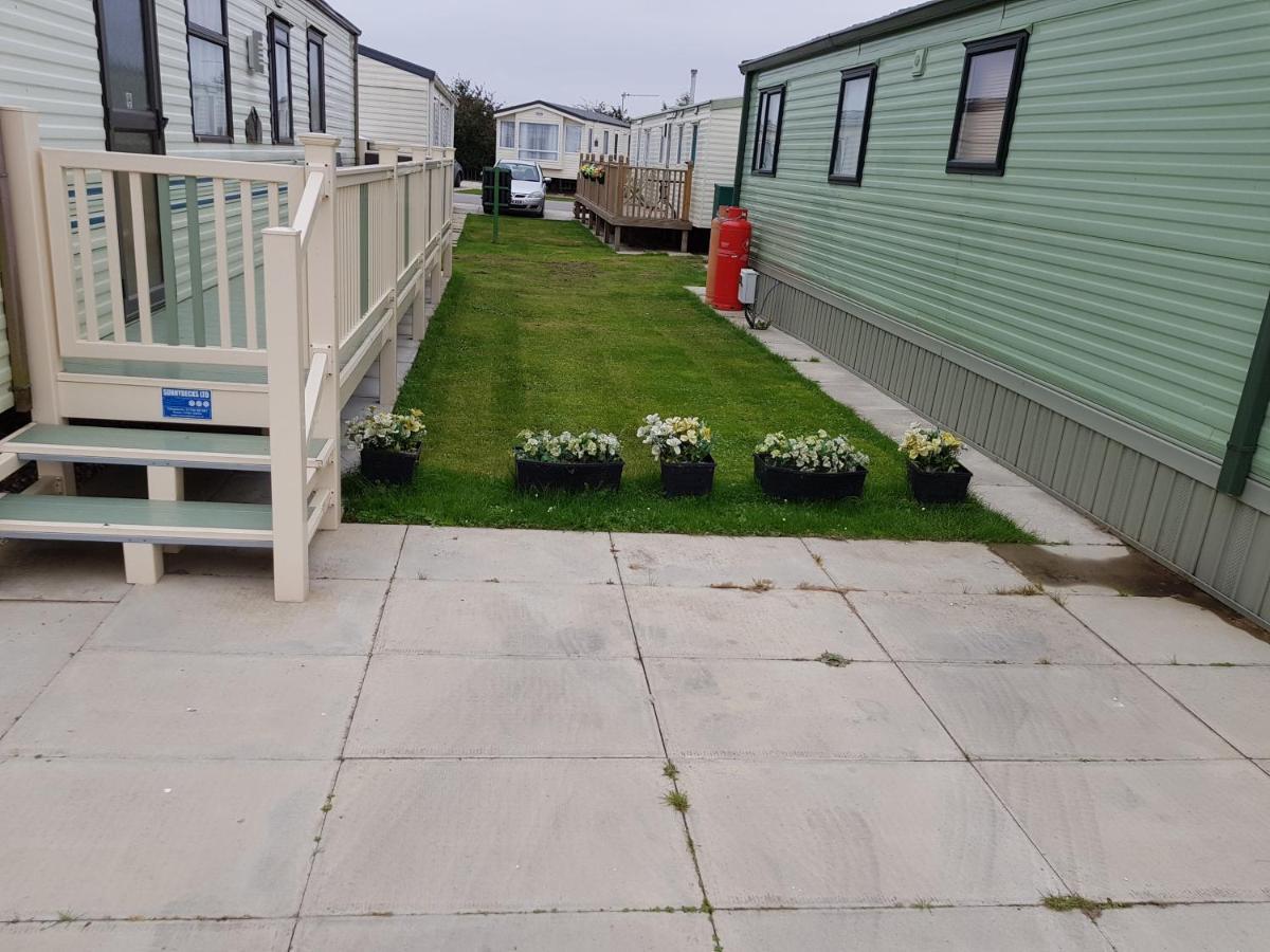 suejaycaravan Hotel Skegness Bagian luar foto